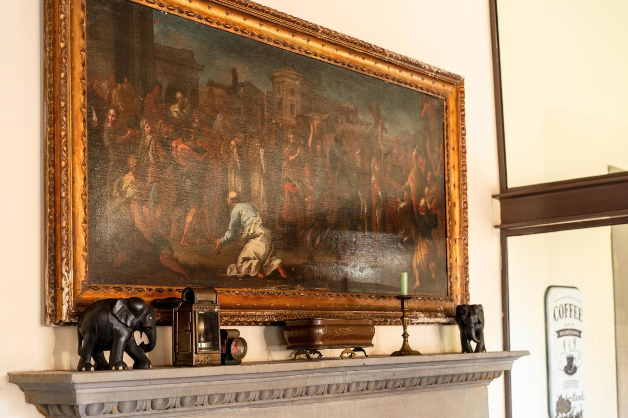 The Luxury Historic Palace Of Santa Croce Apartment *